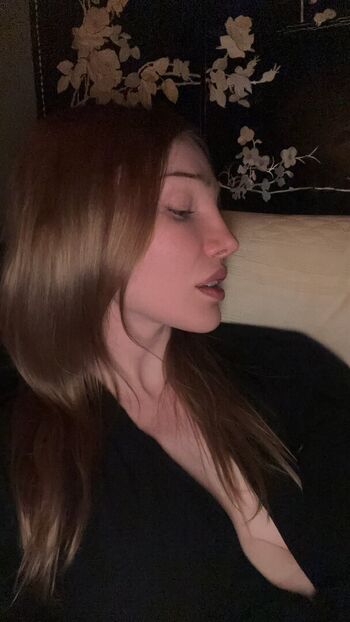 Leaked Xoellexo private photo viral onlyfans