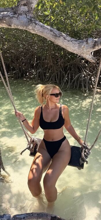 Leaked Xomaddie private photo viral onlyfans