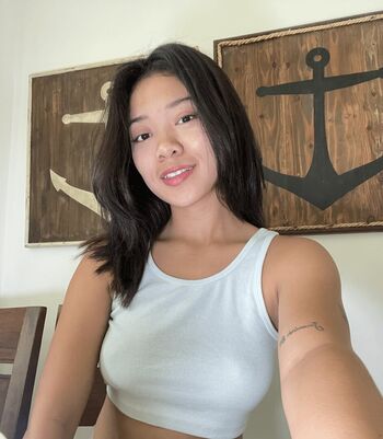 Leaked Xomikaxo private photo viral onlyfans