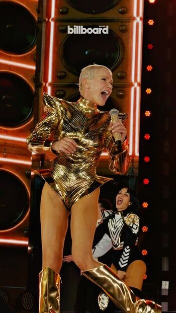 Xuxa Meneghel