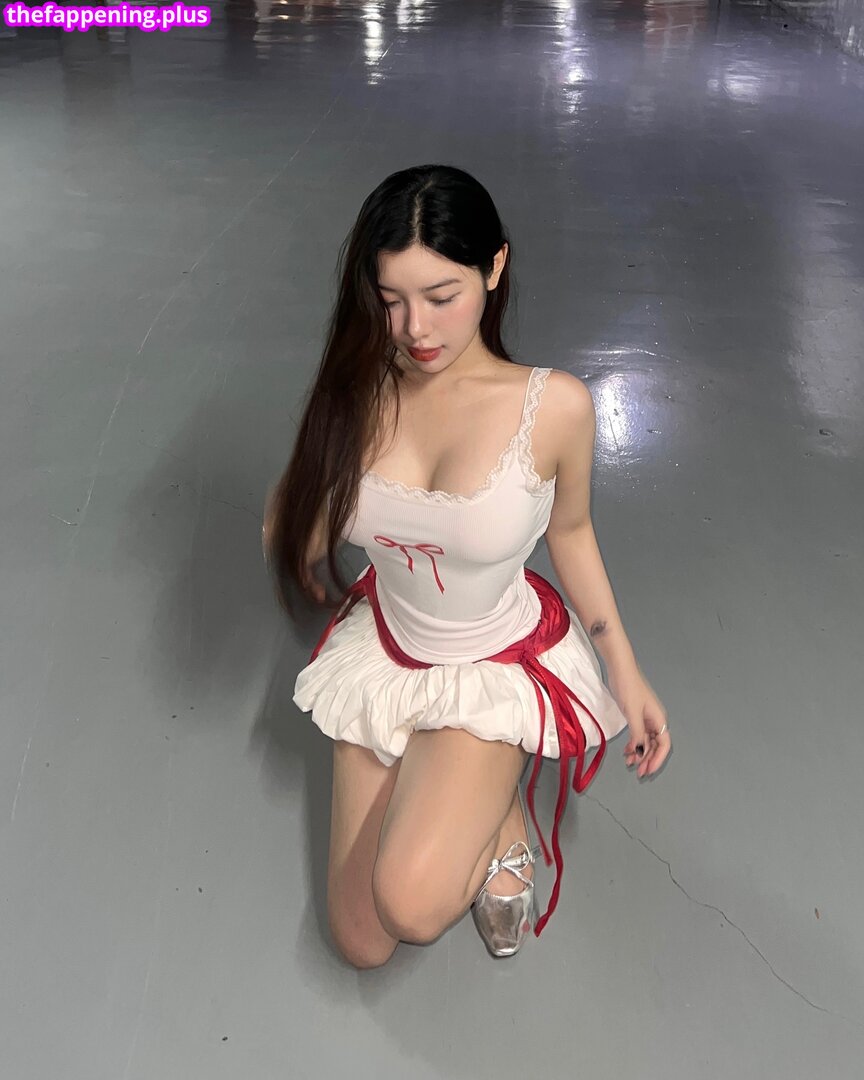 xx.bity Fotografie OnlyFans Dezbrăcată #5