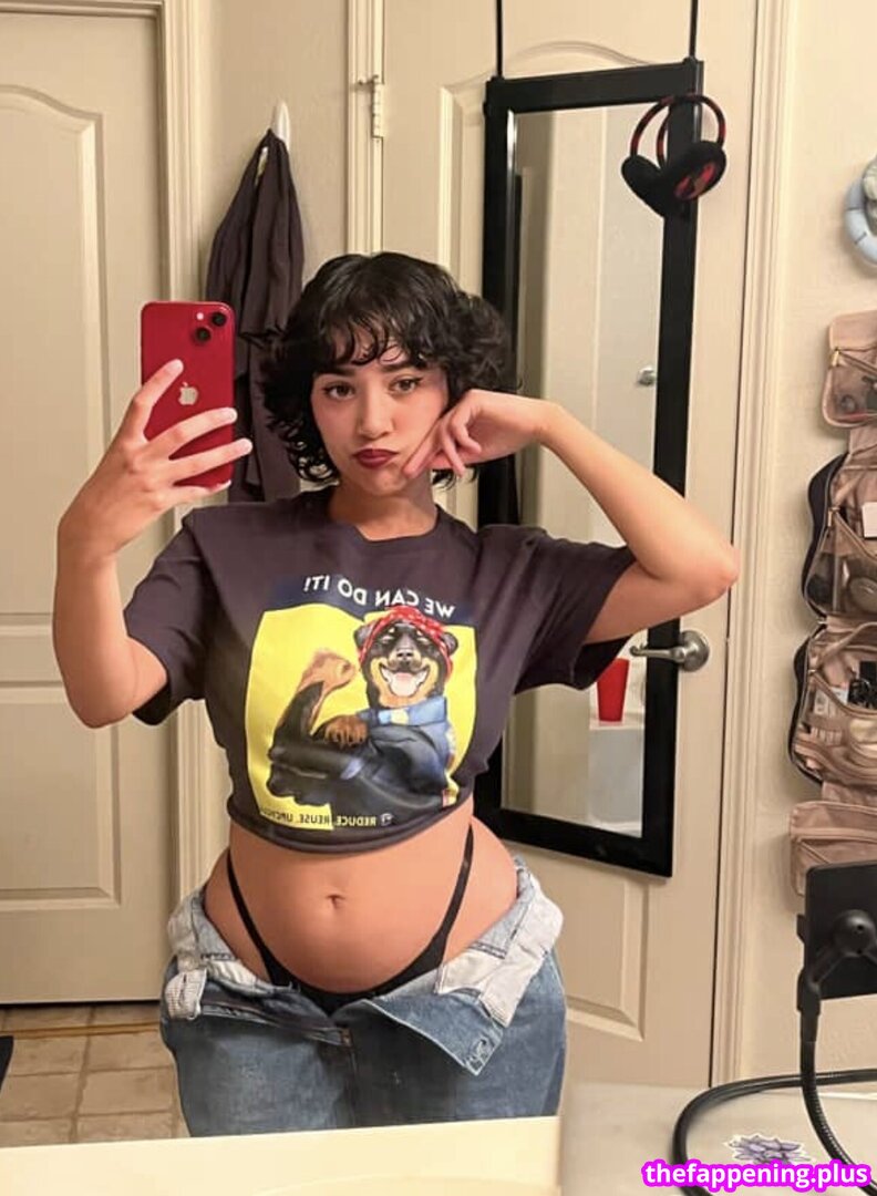 xo.midna / xomidna / xx.midna Fotografie OnlyFans Dezbrăcată #14