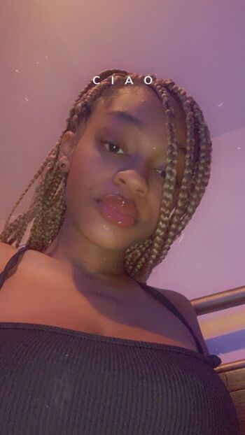 xx_zakiya