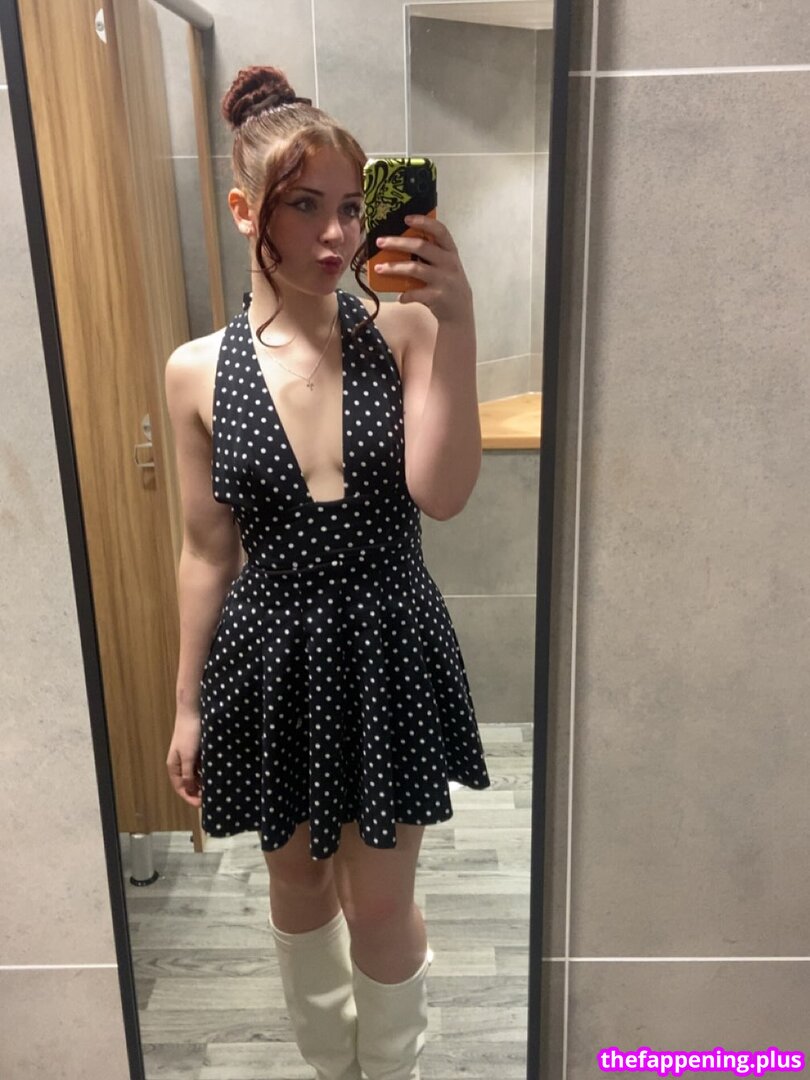 emmie_mck / xxemilyxxmcx Foto OnlyFans Nua #2