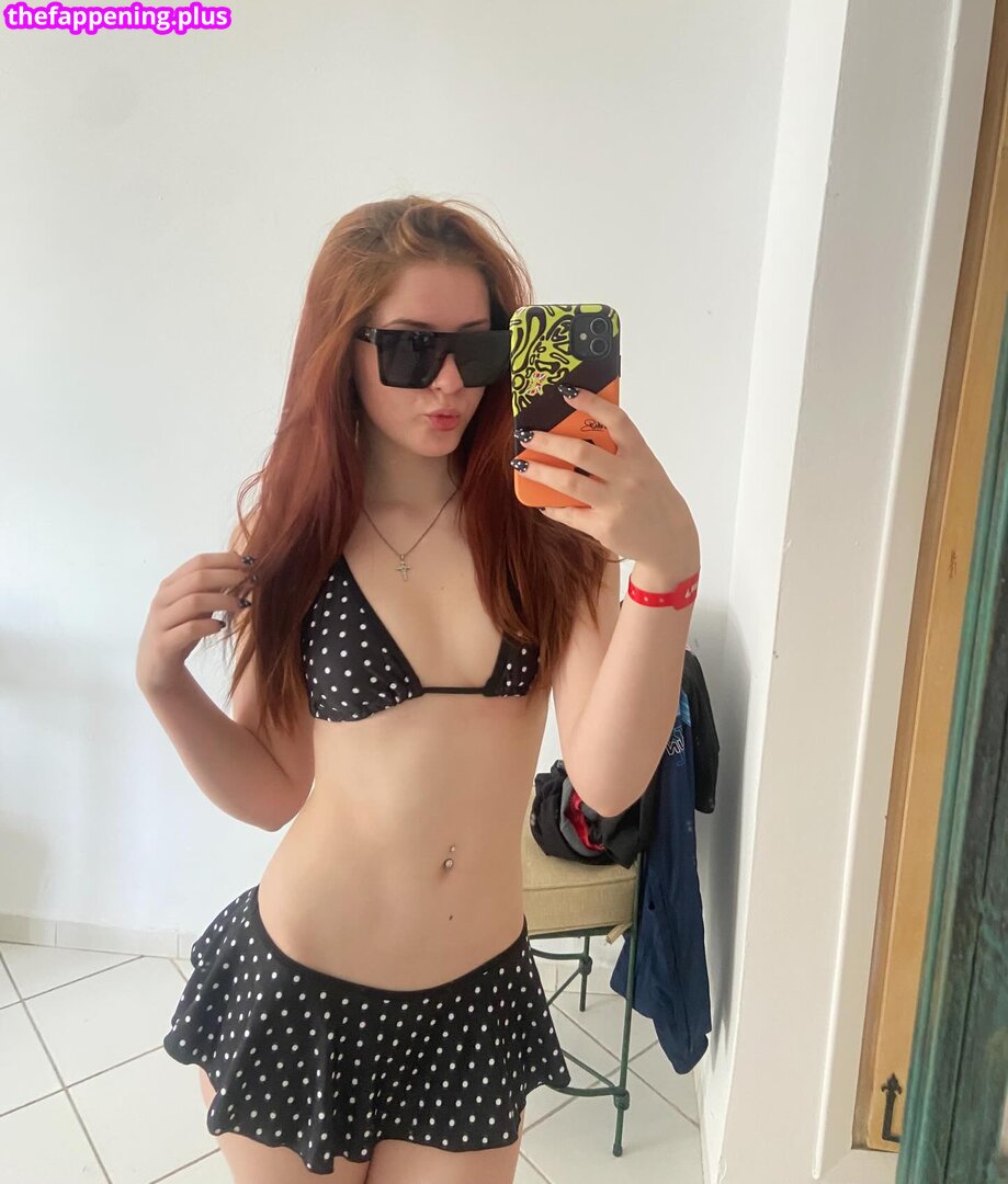 emmie_mck / xxemilyxxmcx नग्न OnlyFans फोटो #6