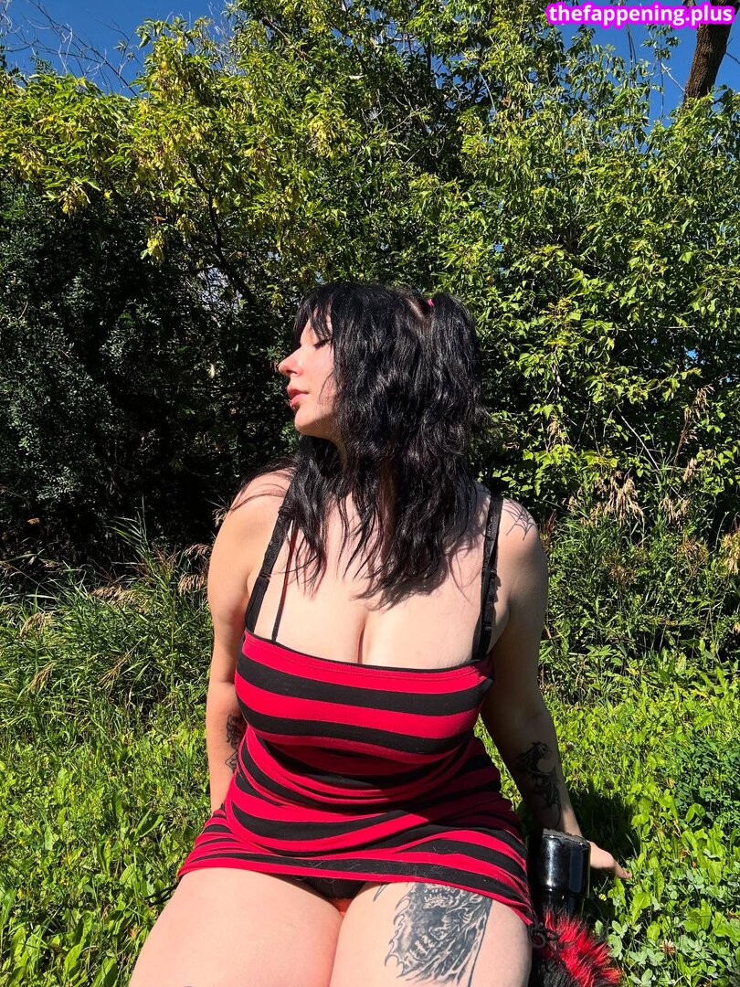 https: / xxfrog_slimexx Foto OnlyFans Nuda #1