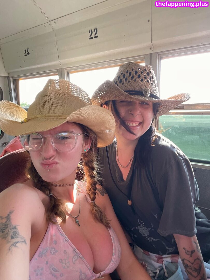 Emily Bowman / itsjosie.x / xxjosie / xxjosie_ Photo OnlyFans Nu #84