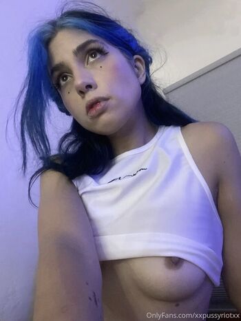 xxpussyriotxx