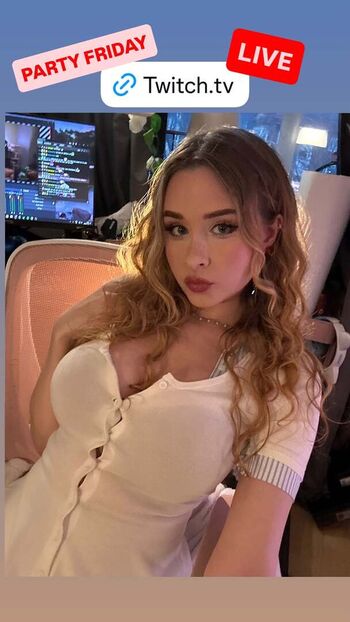 Leaked Yaboielina page private photo viral onlyfans