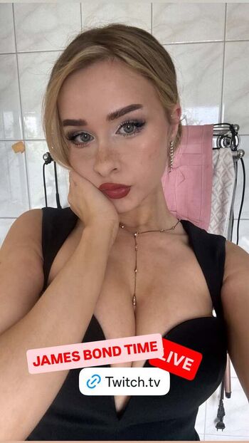 Leaked Yaboielina page private photo viral onlyfans
