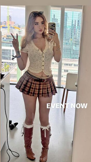 Leaked Yaboielina page private photo viral onlyfans