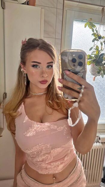 Leaked Yaboielina private photo viral onlyfans