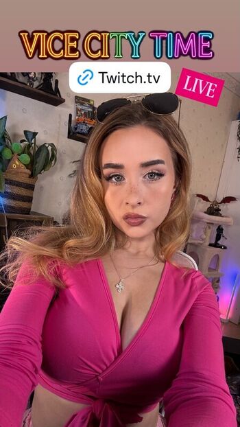 Leaked Yaboielina page private photo viral onlyfans