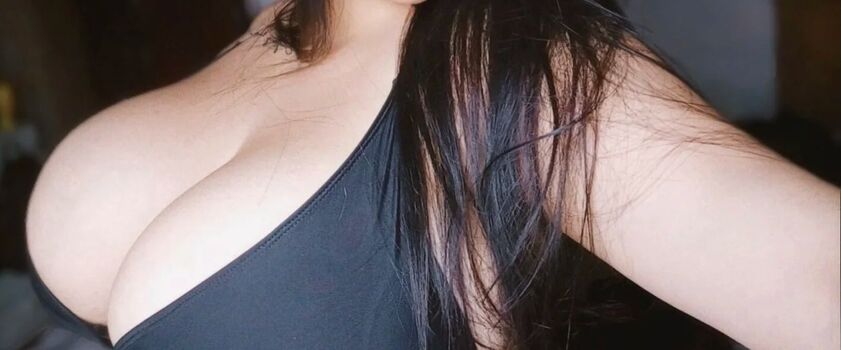 Leaked Yael castillo private photo viral onlyfans