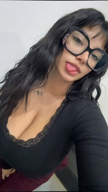 Leaked Yael castillo private photo viral onlyfans