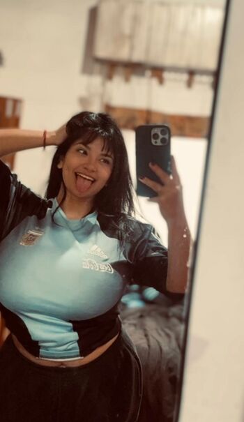Leaked Yael castillo private photo viral onlyfans