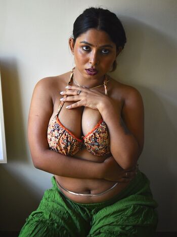 Leaked Yajna seni private photo viral onlyfans