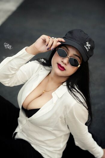 Leaked Yajna seni private photo viral onlyfans