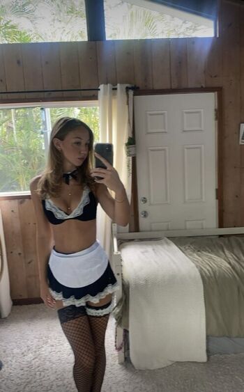 Leaked Yaniekawalker private photo viral onlyfans