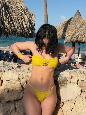 Leaked Yaribblonde page private photo viral onlyfans
