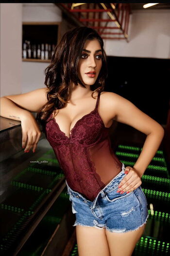 Leaked Yashika anand private photo viral onlyfans