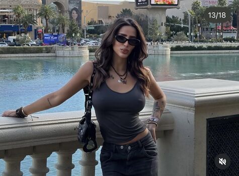  Yasmineph