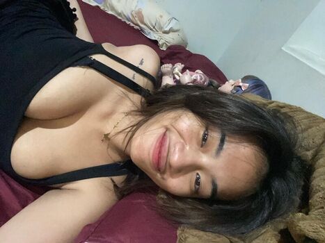 Leaked Yaya geraldine private photo viral onlyfans