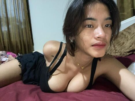 Yaya Geraldine