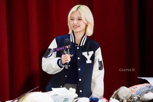 Leaked Who is this / private photo viral onlyfans