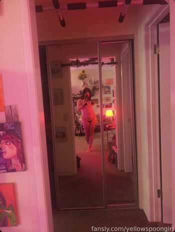 Leaked Yellowspoongirl private photo viral onlyfans