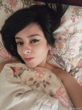 Yellowspoongirl