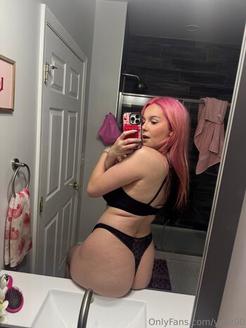 Leaked Yellz  page private photo viral onlyfans