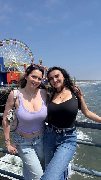 Leaked Yellz  page private photo viral onlyfans