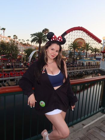 Leaked Yellz  page private photo viral onlyfans