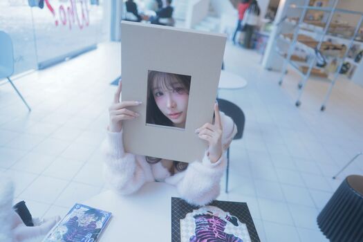 Yeon Yu/yeonyumilk