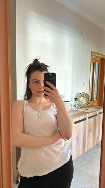 Leaked Yesim bilgili private photo viral onlyfans