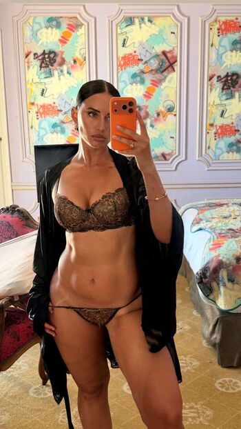 Leaked Yesjulz private photo viral onlyfans