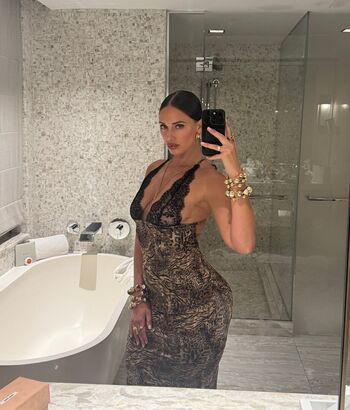 Leaked Yesjulz private photo viral onlyfans