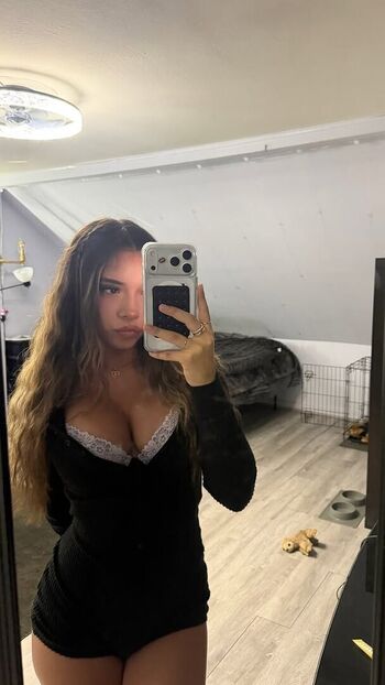 yessseeeniiaa