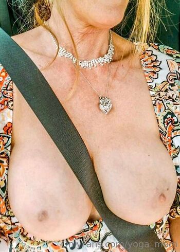 Yoga_Mom