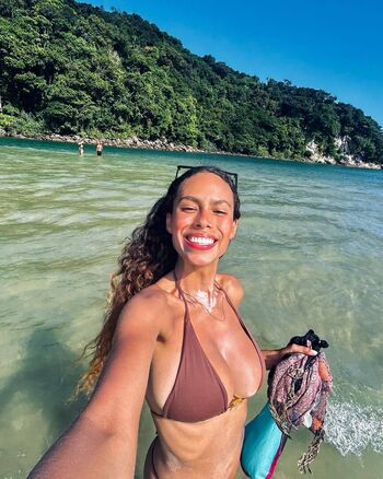 Yone Fernanda