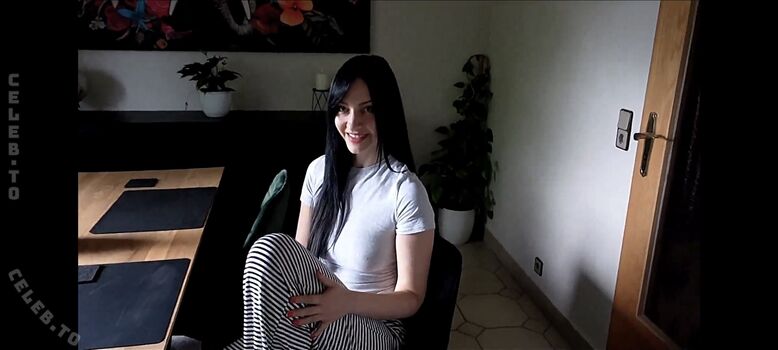 Leaked Young devotion  page private photo viral onlyfans