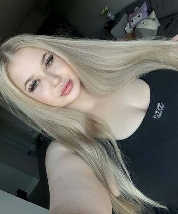 yourcurvystacy