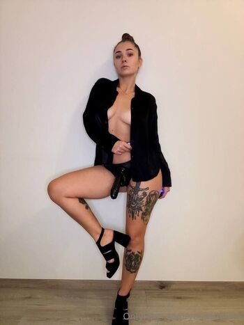 yourqueen3