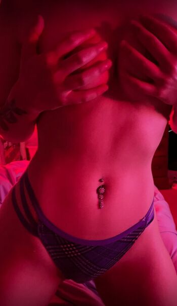 Yoursexygamergirl