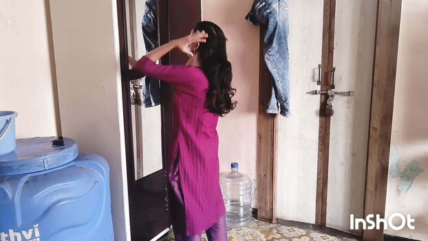 Leaked Yourshivani private photo viral onlyfans