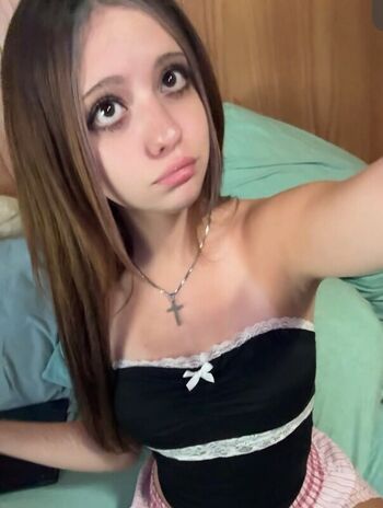 Leaked Yousmokeths private photo viral onlyfans