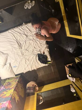 Leaked Ysmnebki private photo viral onlyfans