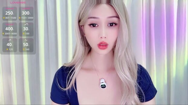 Leaked Yuer private photo viral onlyfans