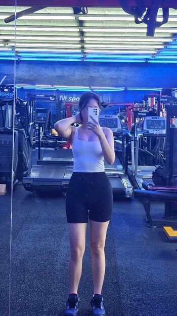 Leaked Yuggie tv page private photo viral onlyfans
